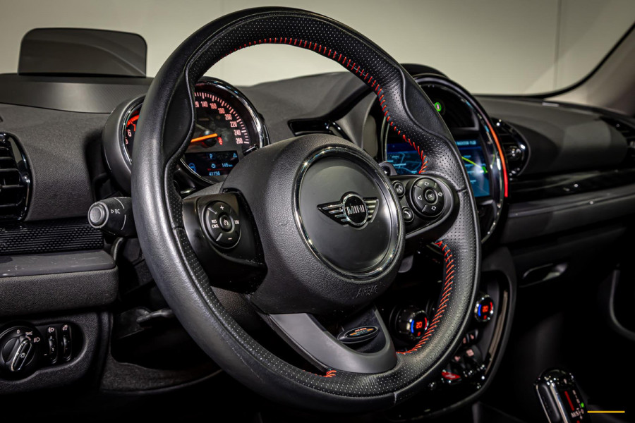 MINI Clubman 2.0 Cooper S|Pano|Trekhaak|HUD|Psensor