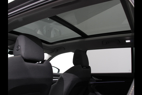 Škoda Kodiaq 1.5 TSI MHEV Automaat 7-PERS Selection DEMO! Apple Carplay / Android Auto Digitale cockpit Keyless Adaptive Cruise Control Camera Navigatie