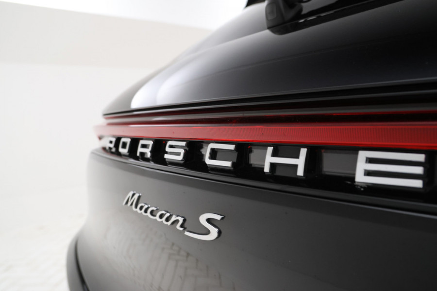 Porsche Macan 3.0 S 354PK, PDLS, Panorama, BOSE, luchtvering, trekhaak