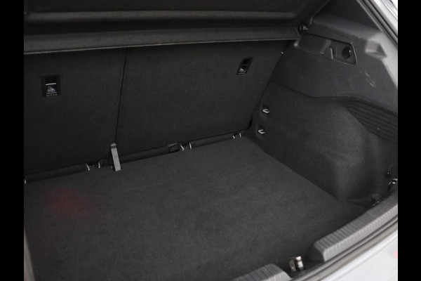 CUPRA Born Adrenaline One 62 kWh | Stoelverwarming | Adaptive cruise | Camera | Carplay | Sfeerverlichting | Navigatie | Full LED