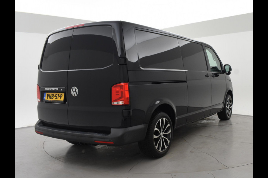 Volkswagen Transporter T6.1 2.0 TDI 150 PK DSG AUT. L2H1 + 18 INCH | LED | APPLE CARPLAY | COMFORTSTOELEN | NAVIGATIE