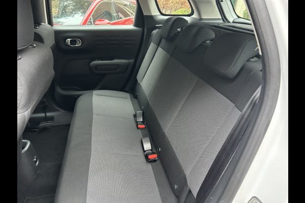 Citroën C3 Aircross 1.2 110pk Feel Navi, Carplay, PDC, Clima