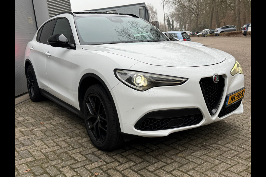 Alfa Romeo Stelvio 2.0 T AWD B-Tech l Pano l VDOH l Volleder l Camera l ACC l