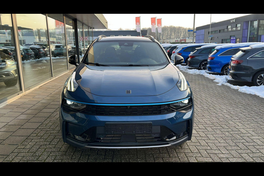 Lynk & Co 01 1.5 | 261 pk | PHEV | 360 Camera | Adaptieve Cruise | Elek. Achterklep | Panorama dak | Stoelverwarming | 1.800kg Trekgewicht