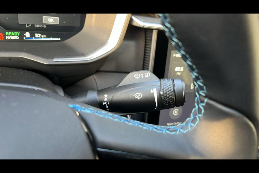 Lynk & Co 01 1.5 | 261 pk | PHEV | 360 Camera | Adaptieve Cruise | Elek. Achterklep | Panorama dak | Stoelverwarming | 1.800kg Trekgewicht