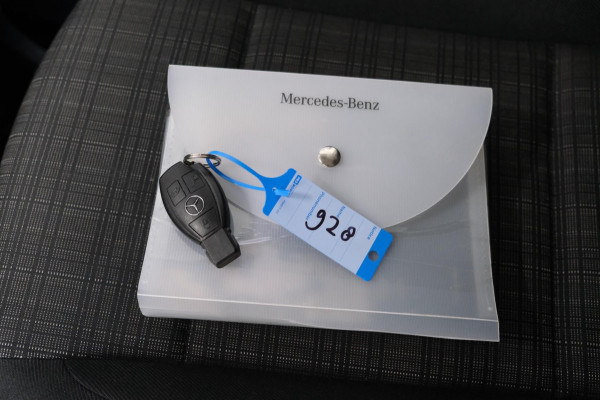 Mercedes-Benz Vito Tourer 110 CDI Base Extra Lang 9p > €18500,- Export Netto <