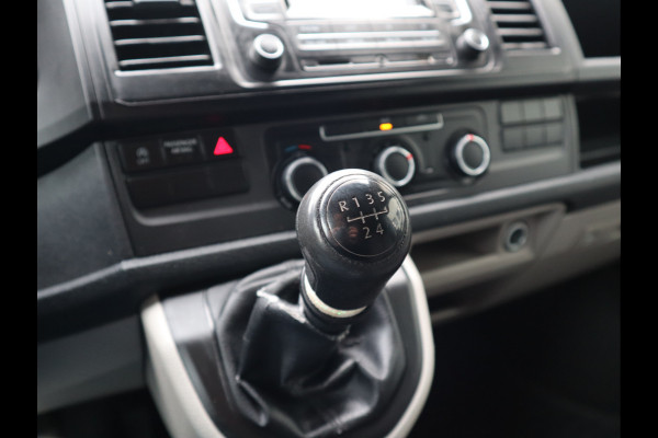 Volkswagen Transporter 2.0 TDI 102pk Euro 6 - Cruise - Trekhaak - Airco