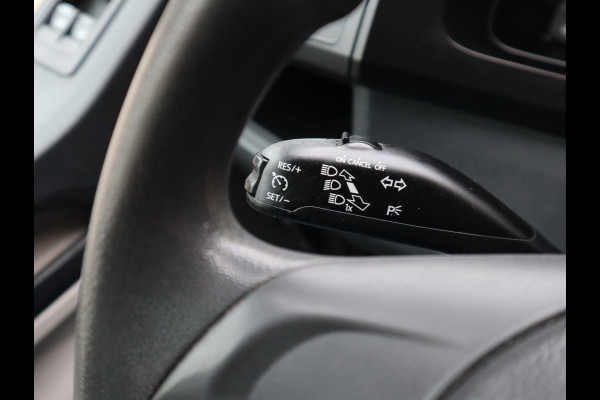 Volkswagen Transporter 2.0 TDI 102pk Euro 6 - Cruise - Trekhaak - Airco