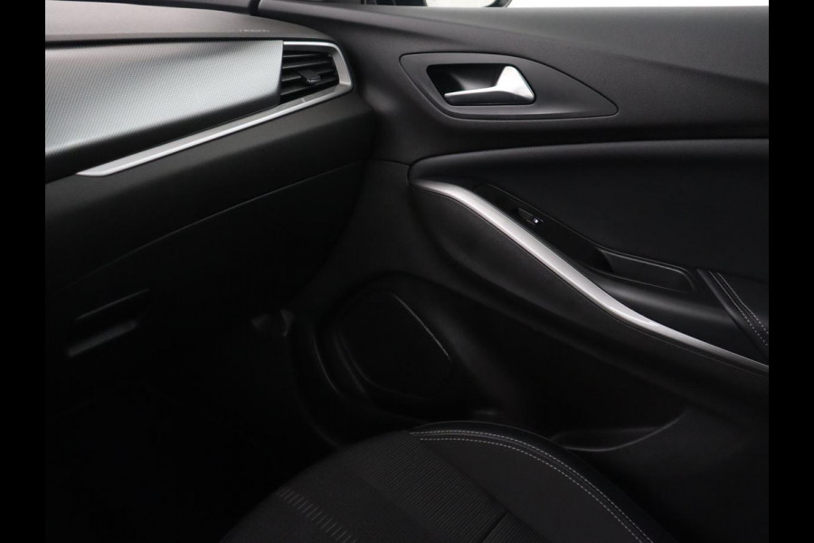 Opel Grandland 1.6 Turbo Plug-In Hybrid Level 3 | Trekhaak | Adaptive cruise | 360 Camera | Navigatie | Carplay | Stuurverwarming | Full LED | PHEV