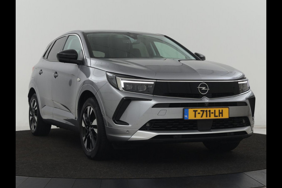 Opel Grandland 1.6 Turbo Plug-In Hybrid Level 3 | Trekhaak | Adaptive cruise | 360 Camera | Navigatie | Carplay | Stuurverwarming | Full LED | PHEV