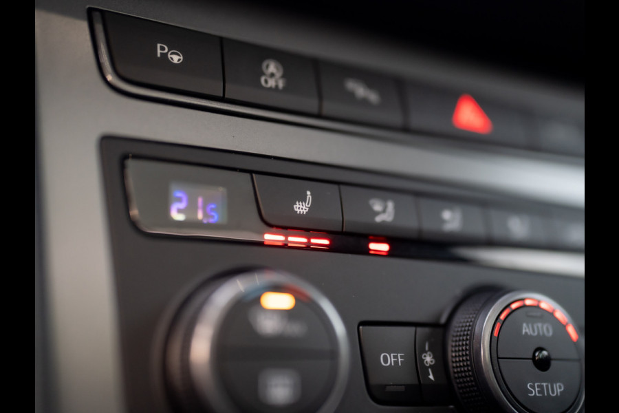 CUPRA Ateca 2.0 TSI VZ 4DRIVE | Beats | AKRAPOVIČ | Brembo | 360 Camera | Panodak | Stoelgeheugen | Prijs Rijklaar!!