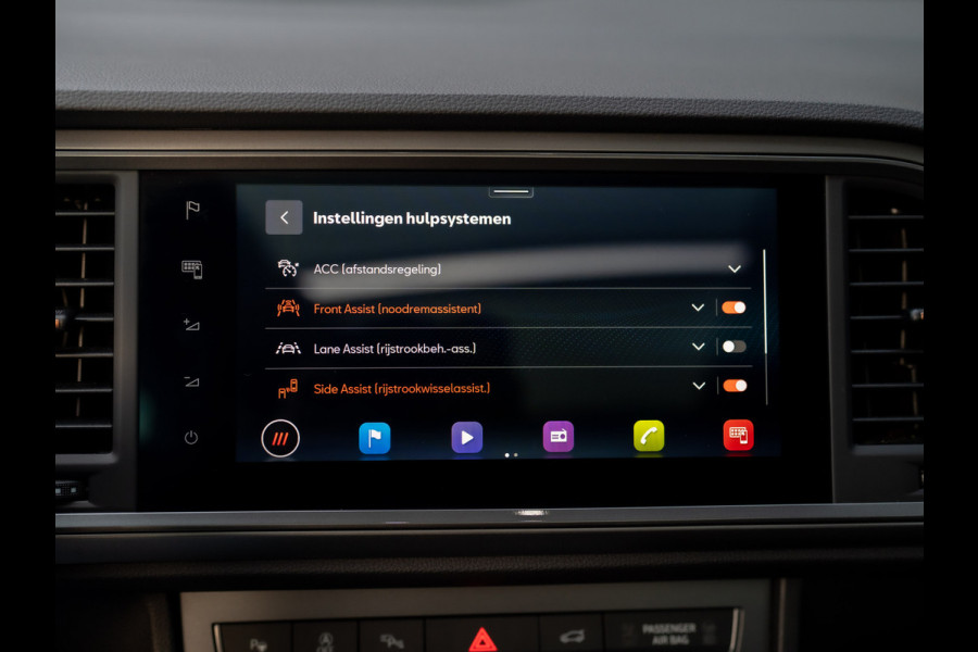 CUPRA Ateca 2.0 TSI VZ 4DRIVE | Beats | AKRAPOVIČ | Brembo | 360 Camera | Panodak | Stoelgeheugen | Prijs Rijklaar!!