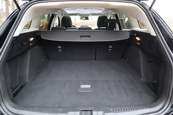 Ford FOCUS Wagon 1.0 EcoBoost Edition Business | Panoramadak | Camera | Carplay |