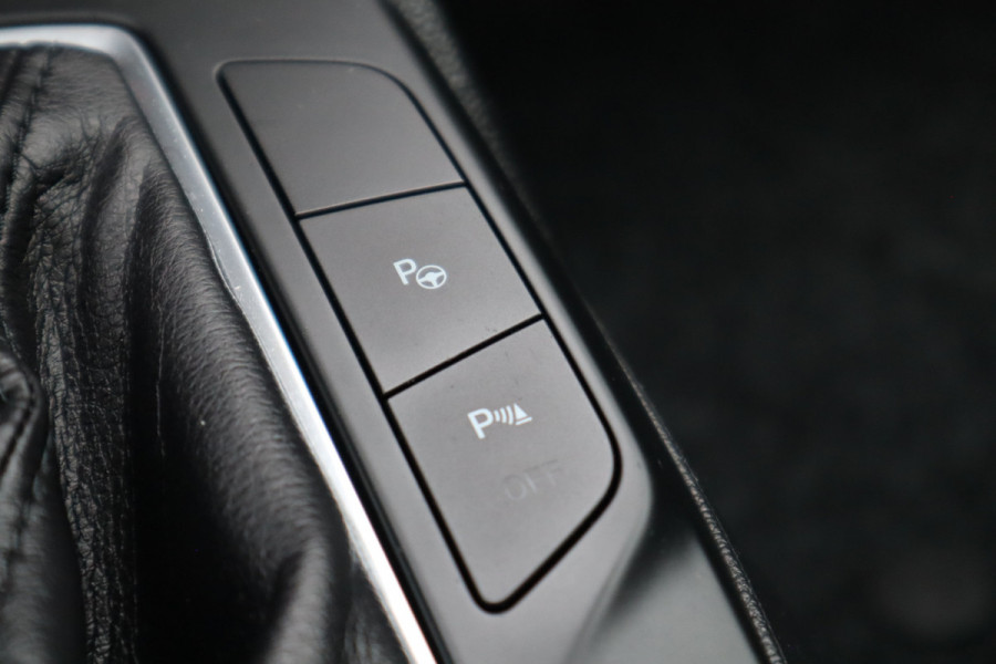 Ford FOCUS Wagon 1.0 EcoBoost Edition Business | Panoramadak | Camera | Carplay |