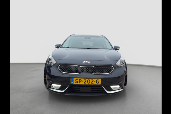 Kia Niro 1.6 GDi Hybrid ExecutiveLine Automaat | Stoelverwarming & Koeling | Navi | Cruise | Camera | Elektrische Stoelen | Trekhaak | Sensoren |