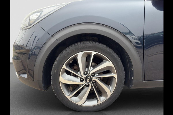 Kia Niro 1.6 GDi Hybrid ExecutiveLine Automaat | Stoelverwarming & Koeling | Navi | Cruise | Camera | Elektrische Stoelen | Trekhaak | Sensoren |