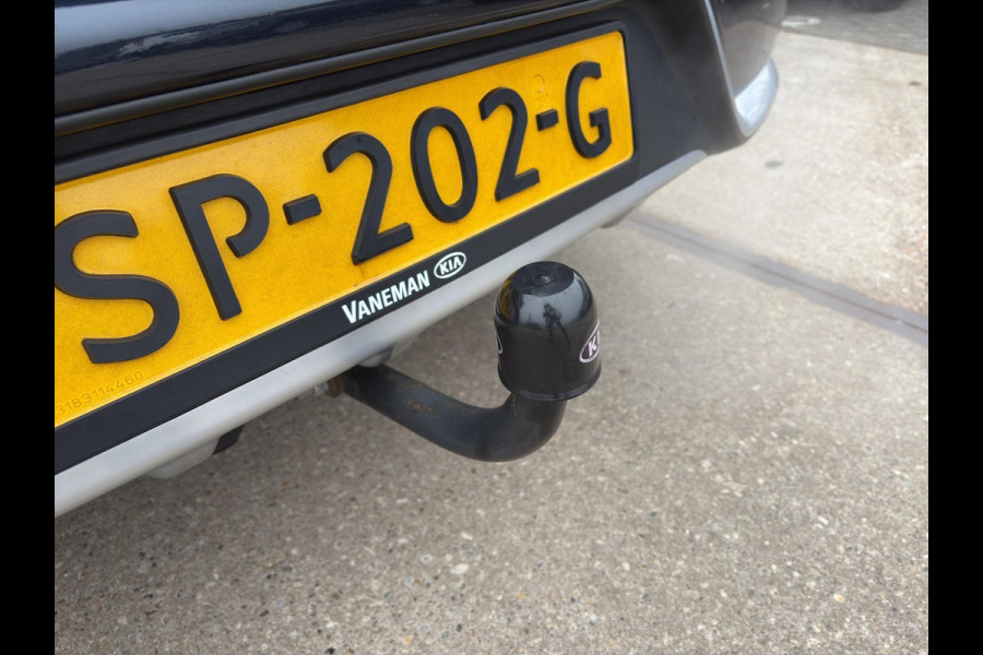 Kia Niro 1.6 GDi Hybrid ExecutiveLine Automaat | Stoelverwarming & Koeling | Navi | Cruise | Camera | Elektrische Stoelen | Trekhaak | Sensoren |