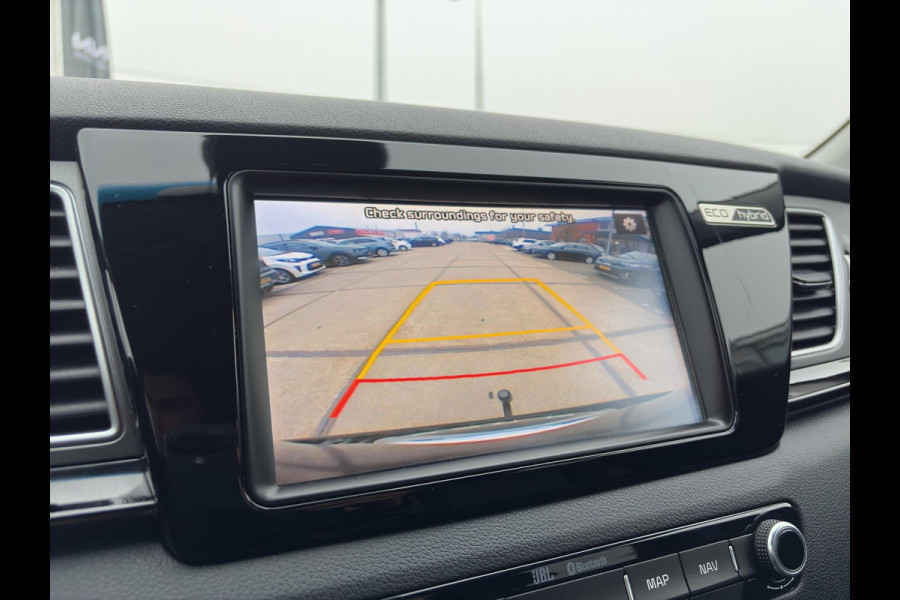 Kia Niro 1.6 GDi Hybrid ExecutiveLine Automaat | Stoelverwarming & Koeling | Navi | Cruise | Camera | Elektrische Stoelen | Trekhaak | Sensoren |
