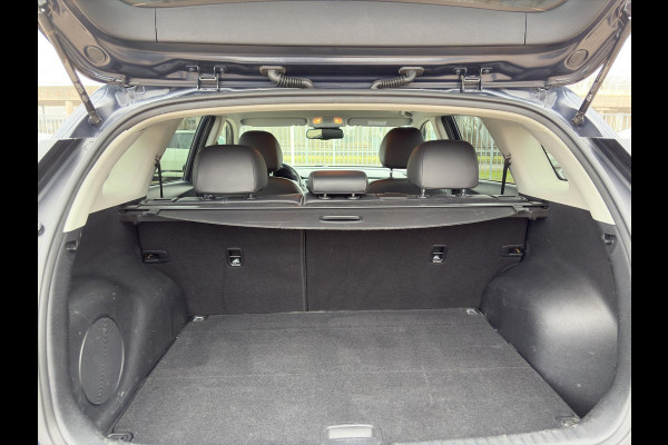 Kia Niro 1.6 GDi Hybrid ExecutiveLine Automaat | Stoelverwarming & Koeling | Navi | Cruise | Camera | Elektrische Stoelen | Trekhaak | Sensoren |