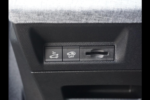 Peugeot E-5008 GT Avantage 73 kWh Panoramadak | Leder interieur