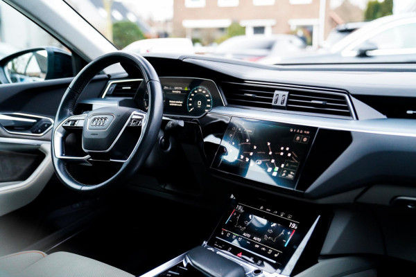 Audi e-tron Sportback 55 quattro S edition 95 kWh | Headup | Stoelverkoeling | 360/3D Camera