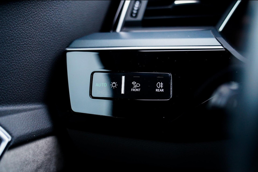 Audi e-tron Sportback 55 quattro S edition 95 kWh | Headup | Stoelverkoeling | 360/3D Camera