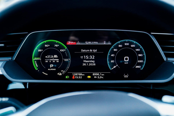 Audi e-tron Sportback 55 quattro S edition 95 kWh | Headup | Stoelverkoeling | 360/3D Camera