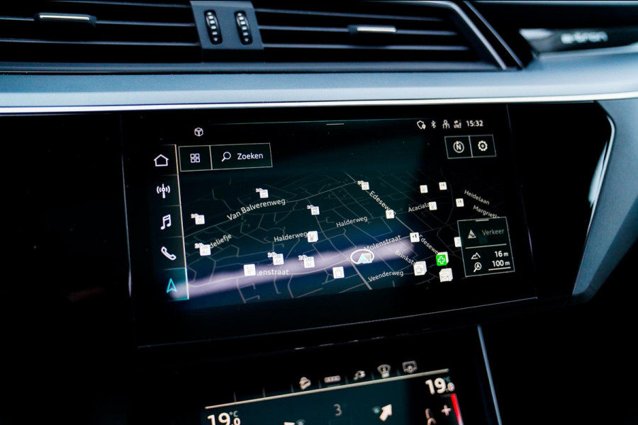 Audi e-tron Sportback 55 quattro S edition 95 kWh | Headup | Stoelverkoeling | 360/3D Camera