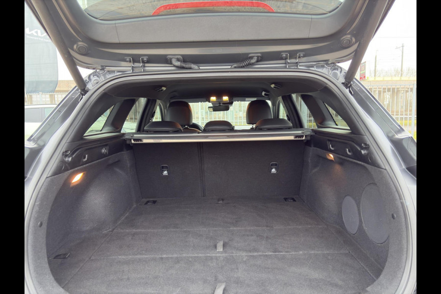 Kia Ceed Sportswagon 1.0 T-GDi MHEV Design Edition Automaat | JBL | Stoel- en Stuurverwarming | Lane Assist | Dode Hoek Assistentie | Navi | Apple Carplay & Android Auto |