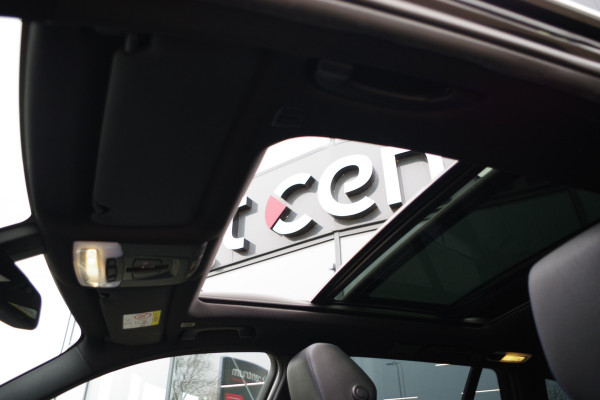 BMW 3 Serie Touring 318i Automaat M-Sport Edition, Panoramdak, LED, Sportstoelen, Leder