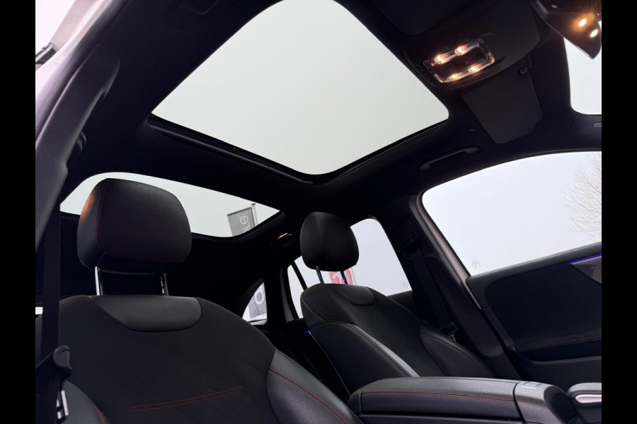 Mercedes-Benz GLA 250 e AMG Night Panorama