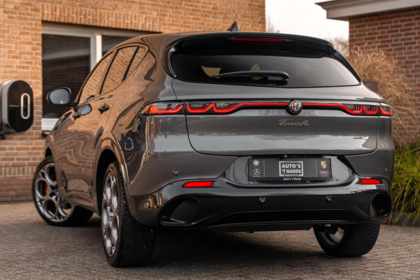 Alfa Romeo Tonale 1.5T Hybrid Edizione Speciale 131 PK Aut. Keyless Matrix LED Camera Sfeerverl. 20''