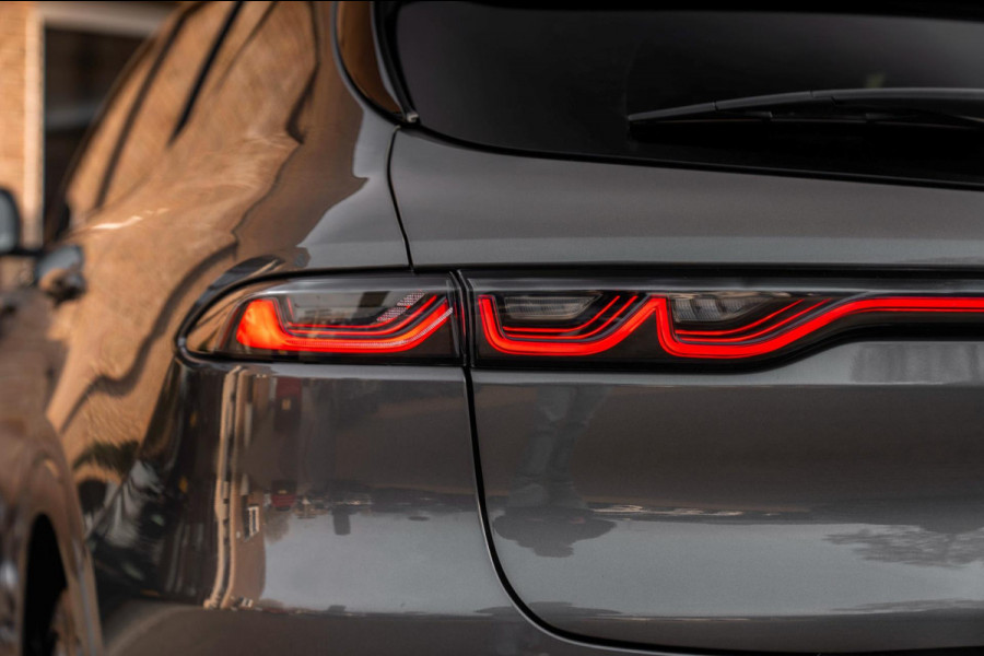 Alfa Romeo Tonale 1.5T Hybrid Edizione Speciale 131 PK Aut. Keyless Matrix LED Camera Sfeerverl. 20''