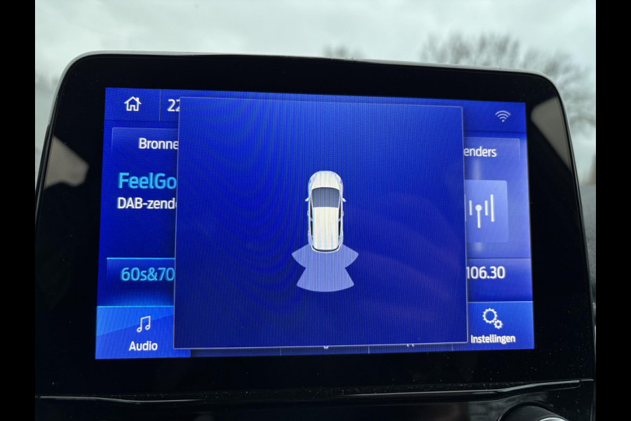 Ford Fiesta 1.0 EcoBoost Hybrid Titanium 125pk | Cruise Control | Parkeersensoren achter | Apple Carplay/Android auto | Navigatie | Climate control
