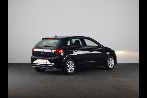 Volkswagen Polo 1.0 TSI Comfortline Business 95 pk | Navigatie | Parkeersensoren | Achteruitrijcamera | Adaptieve cruise control | Apple Carplay/Android Auto |