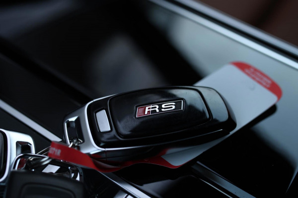 Audi RS6 TFSI Quattro *Keramisch*Carbon*Pano*Indiviual kleur*B&O*