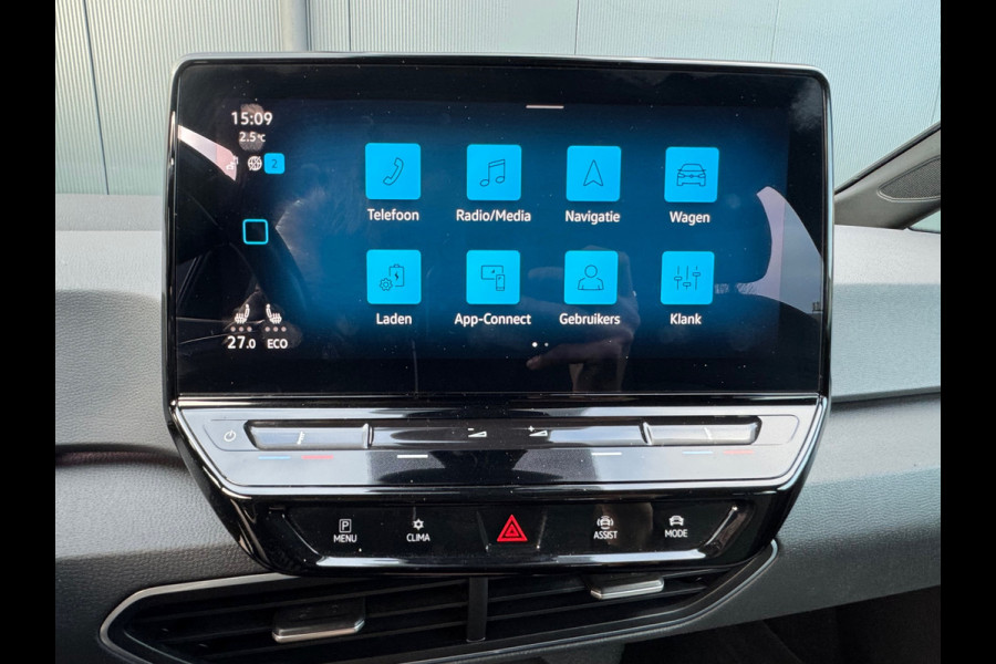 Volkswagen ID.3 First Black Edition 58 kWh * SoH 89% * Steunhaak * Navigatie * Parkeersensoren * Adaptieve Cruise *