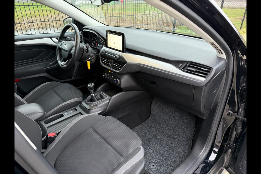 Ford FOCUS Wagon 1.0 EcoBoost Trend Edition Business | PDC | Trekhaak | Cruise Control