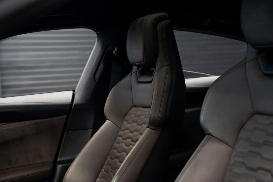 Audi e-tron GT GT 93 kWh *Panorama / Bang & Olufsen / Stoelventilatie / Surround-View / Memory*
