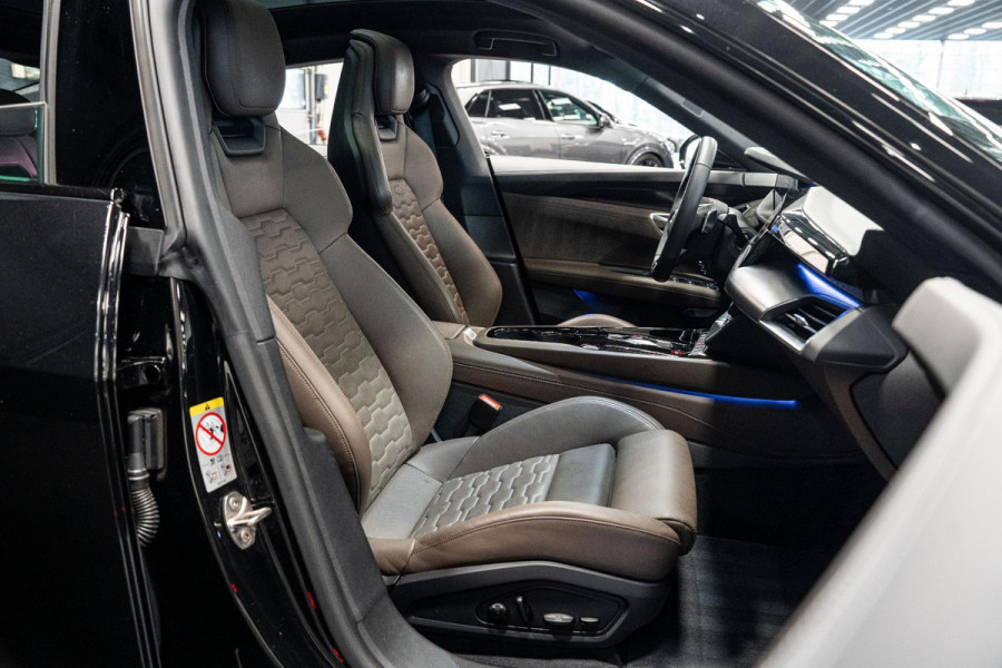 Audi e-tron GT GT 93 kWh *Panorama / Bang & Olufsen / Stoelventilatie / Surround-View / Memory*