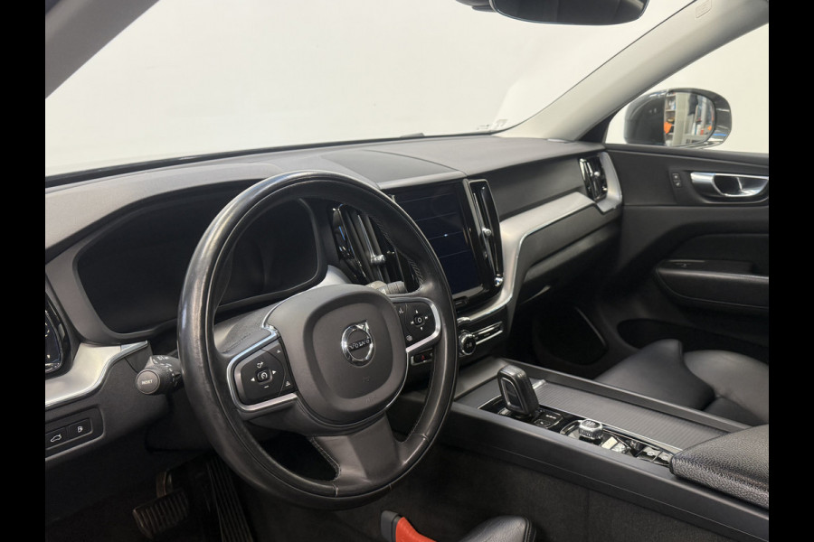 Volvo XC60 2.0 Recharge T6 AWD Business Pro ACC ECC 18''