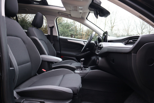 Ford FOCUS Wagon 1.0 EcoBoost Edition Business | Panoramadak | Camera | Carplay |
