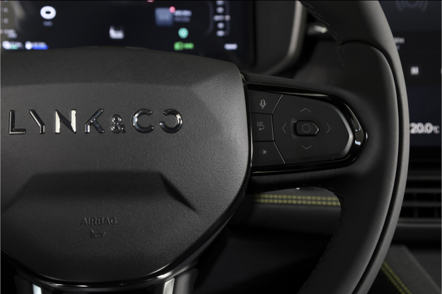 Lynk & Co 01 1.5 Core - Automaat Orig. NL | Dig. Cockpit | Adapt. Cruise | Stoelverw. | PDC | Camera | NAV + App. Connect | ECC | DAB | LM 19" |