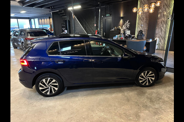 Volkswagen Golf 1.4 eHybrid|PANO|HEAD UP|MEMORY|FULL OPTIONS