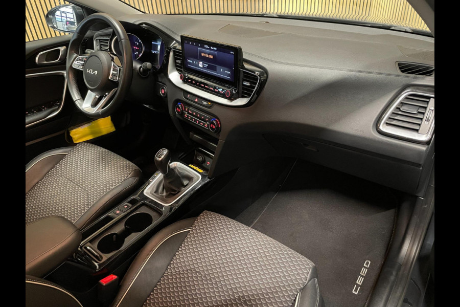 Kia Ceed 1.0 T-GDi DynamicPlusLine|120 PK|TREKHAAK|LEDER|KEYLESS|PDC|CARPLAY|ANDROID|CAMERA|CRUISE|CLIMATE|NAVIGATIEIN.BTW|1e EIG|