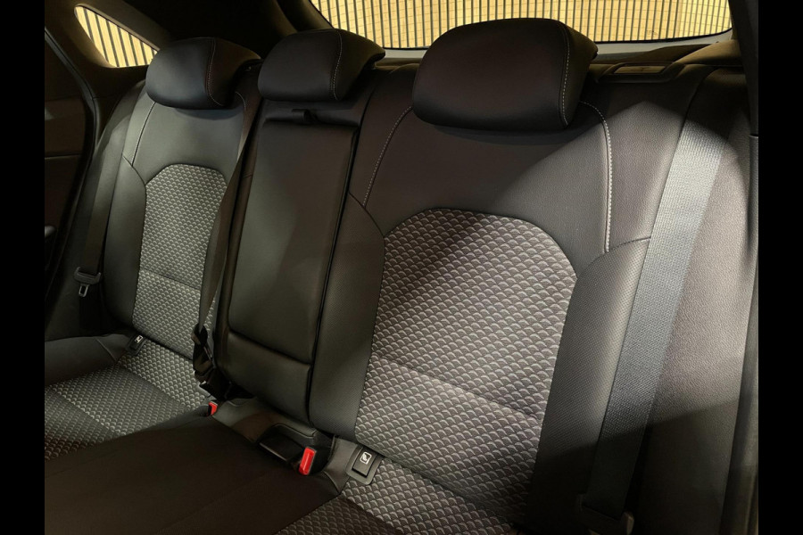 Kia Ceed 1.0 T-GDi DynamicPlusLine|120 PK|TREKHAAK|LEDER|KEYLESS|PDC|CARPLAY|ANDROID|CAMERA|CRUISE|CLIMATE|NAVIGATIEIN.BTW|1e EIG|