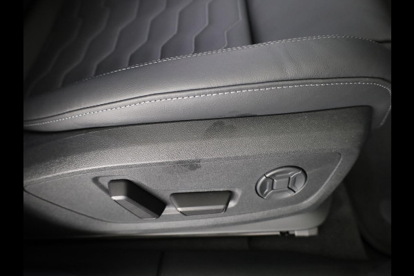 Audi A6 Sportback e-tron S edition 83 kWh | Winterpakket | Privacy glas | LM velgen 21" | Leder interieur | Remzadels rood |