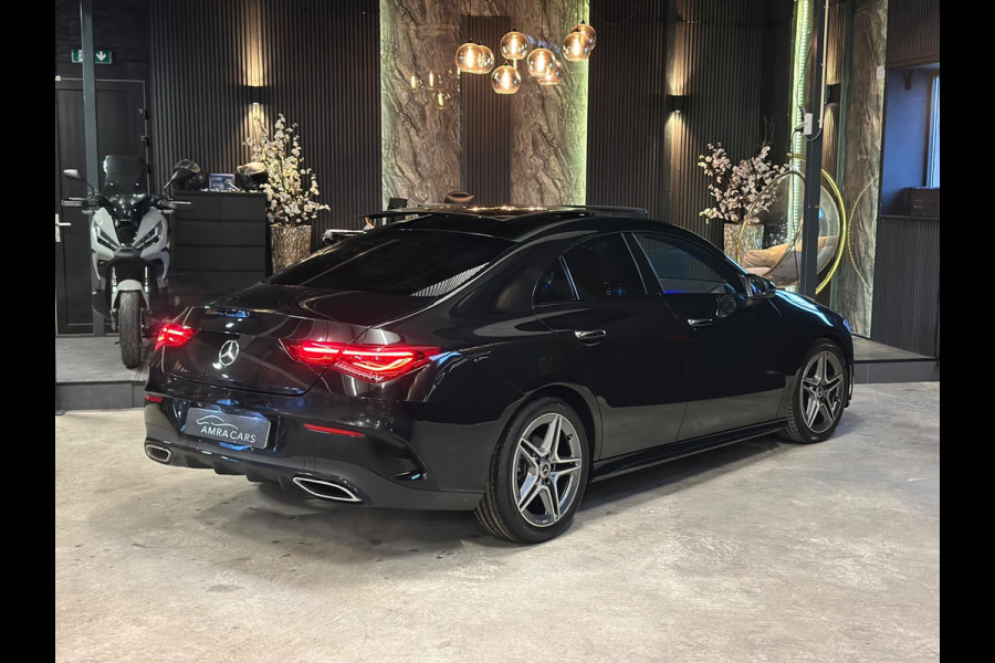 Mercedes-Benz CLA-Klasse 180 AMG|PANO|SFEER|BOMVOL!