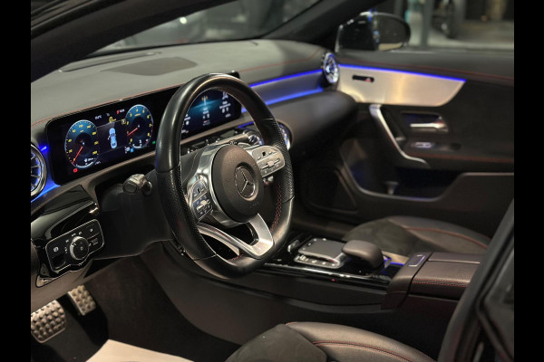 Mercedes-Benz CLA-Klasse 180 AMG|PANO|SFEER|BOMVOL!