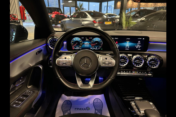 Mercedes-Benz CLA-Klasse 180 AMG|PANO|SFEER|BOMVOL!
